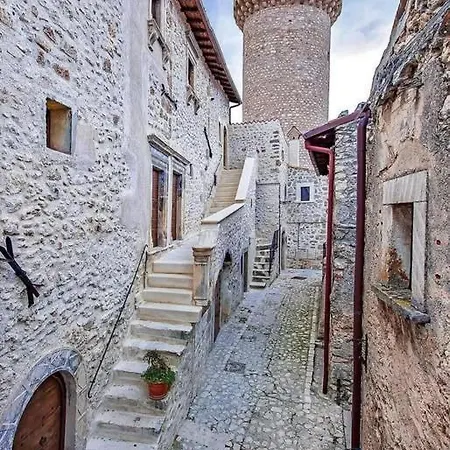 La Casetta A Pie Di Monte- Affitti Brevi Italia * Santo Stefano Di Sessanio